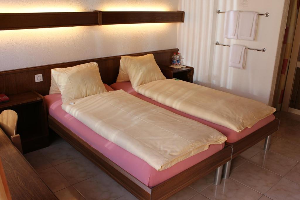Hotel Glärnisch Hof Horgen Rum bild